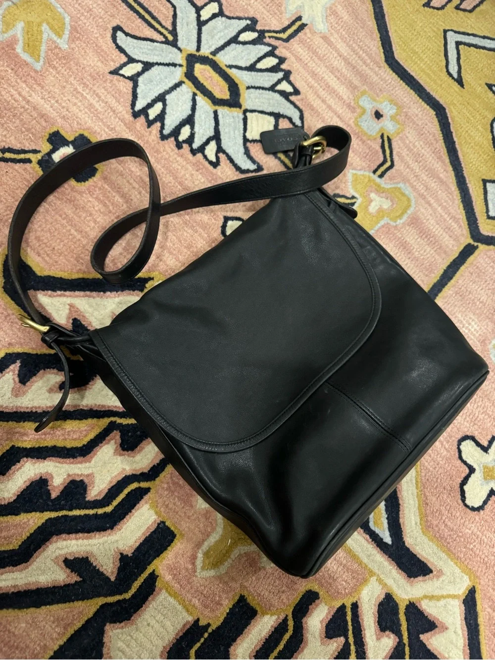COACH | Vintage Lightweight Whitney Bag ~ Black